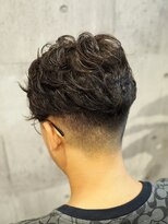 ブレイズマン(BLAZEMAN)&nbsp;前下がりナチュラルパーマ