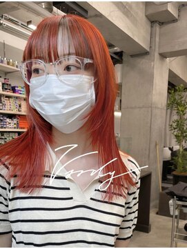 ヴァーディ オモテサンドウ(Vardy omotesando) オレンジヘア・ダブルカラー・ケアブリーチ・ハイトーン・ウルフ