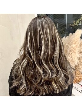 アッシュ 小岩店(Ash) コントラストハイライト/ベージュハイライト/白髪ぼかし