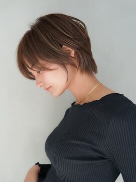 ギークス(GEEKS) 【GEEKS渋谷】小顔くびれショート/20代30代/春カラー/ハイライト