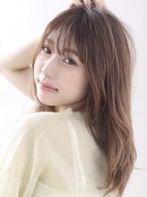 【カットのこだわり】顔まわりの繊細なカットとバランスで叶える『顔型補正小顔カット』