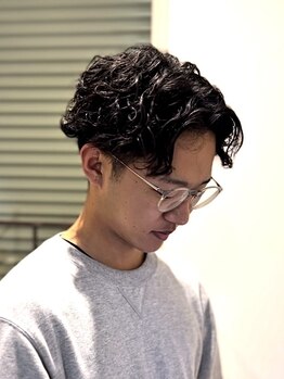スタート(START)の写真/お顔剃りや眉カットもお任せ！プロならではのシェービング技術でワンランク上の仕上がりに◎