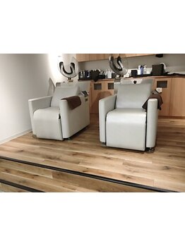 【園田駅１分】大型店が苦手な方に◎マンツーマンの丁寧なカウンセリングと施術で、満足のいく仕上がりに♪