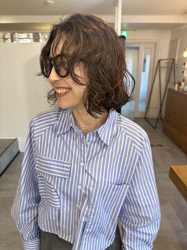 モクレン(mokuren.) パーマ