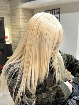 ヲタク(wotaku.) ホワイトブロンド抜きっぱなしブリーチダブルブリーチハイトーン