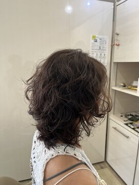 ドットアンドドット(dot&dot...) パーマ