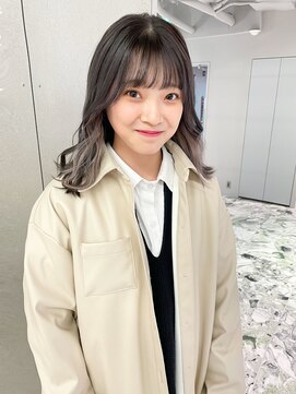 ジェム(GEM) ちらっと見えるインナーカラー/ホワイトベージュ