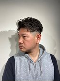 イケオジ　渋い髪型　40代50代メンズヘア　髭　大人メンズパーマ