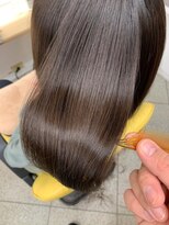 雨とランプ&nbsp;髪質改善『ヘアエステ』【雨とランプ 縮毛矯正 琴似　髪質改善】