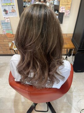 ヘアスタジオブービー ハイライト×パーマ