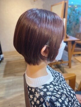 リノ 船橋(Lino) 【ペールベージュ】耳掛けショート