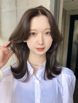 リコバイアフロート(riko by afloat)&nbsp;くびれヘア/くびれミディ/フェイスレイヤー/顔まわりカット