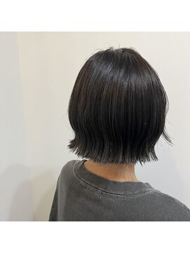 アウラヘアーサロン(aura hair salon) ミニボブ×アッシュグレージュ