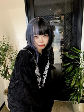 イコ(.ico) ツートーンデザイン