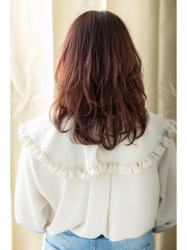 カバーヘア ブリス 戸田公園西口店(COVER HAIR bliss) ■チェリーレッド小顔ウェーブミディアム611戸田公園20代30代