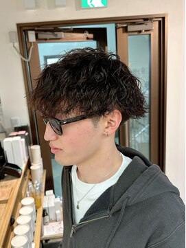 コワファーストナガサキシャンプーボーイ(COIFF1RST NAGASAKI SHAMPOO BOY) ツイストスパイラルパーマ　メンズサロン　マッシュカット　長崎