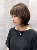 レイヤーボブ×オリーブグレージュ