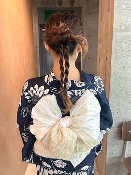 フローレンアンド(FLOREN and) ヘアセット