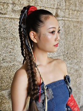 ザザアオヤマ(ZA/ZA AOYAMA) 艶々ステージヘアメイク