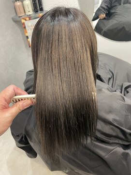 美髪縮毛矯正&グレージュカラー