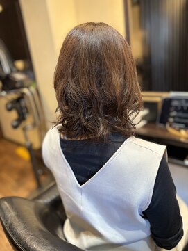 サリーヌ(SERENE) カールスタイル