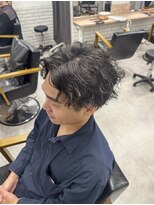 モク(mok)&nbsp;アップバングマッシュ×ツイストスパイラルパーマ