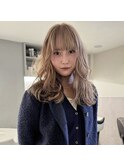 ブリーチ2回で赤の残留を消したホワイトベージュ