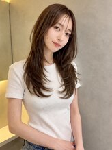 アイユー(ii+U)&nbsp;レイヤーカット×髪質改善トリートメント　ココアブラウン