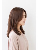 ベルス(bellus)&nbsp;流し前髪×フェミニンセミロング　20代　30代　40代