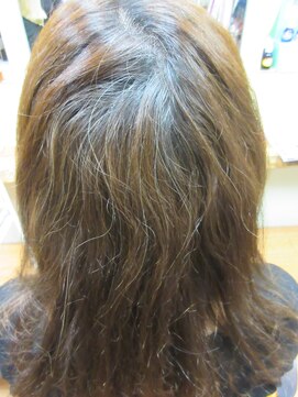 ヨシユキコンディショニング ダメージレスな縮毛矯正「強いくせ毛～ダメージ毛まで対応」18９