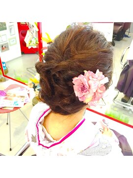 ヘアーネイル カムフィー(HAIR NAIL comfy) アップスタイル