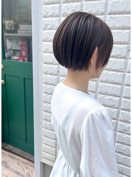 プチメゾントウキョウ(Petit Maison Tokyo) 刈り上げショート_ブリーチなしグレージュ