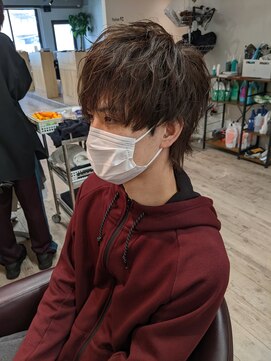 コワファーストナガサキシャンプーボーイ(COIFF1RST NAGASAKI SHAMPOO BOY) ショートウルフ×ナチュラルブラウン