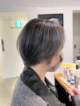 マカロニコースト(macaroni coast) シルバーグレーショート