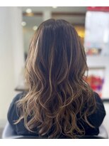 シー 浜松大平台店(She)&nbsp;ハイライト透明感カラー　30代、40代、50代