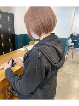 テーラ 八幡宿店(TELA) ショートボブ×ミルクティーカラー