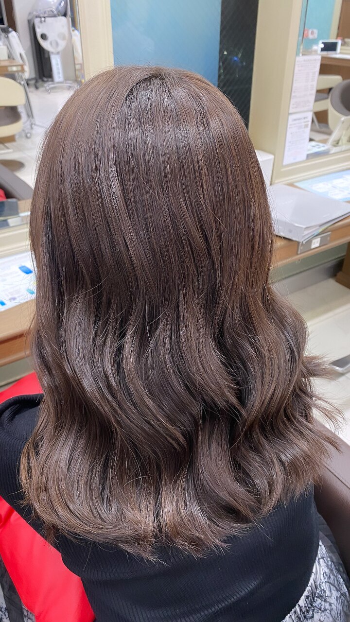 初カラーで透明感ココアブラウン：L206499947｜アッシュ 下北沢店(Ash