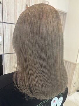 グランデュール 東静岡池田店(GRANDEUR) ミルクティーベージュダブルカラーインナーカラーケアブリーチ