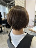 ショートボブ×グレーアッシュカラー