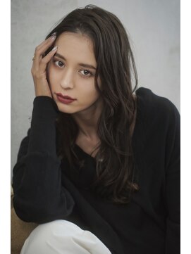 シープ(Seep) ダークトーンロング×ゆるカール