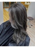 ハイライトカラー  グレー ハイトーン ブリーチ