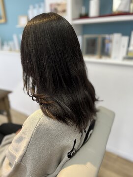 ビオトープアトラ(Bio-Top atora) 顔まわりレイヤーカット/ウルフヘア