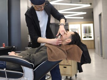 ソアー 新大阪(SOAR)の写真/【新大阪/三国】メンズ専門barber《カット+シェービング+眉カット+エステ¥4400》眉パーマで清潔感&好印象◎