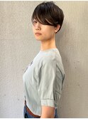 【morio】刈り上げショート　黒髪　アシンメトリー♪