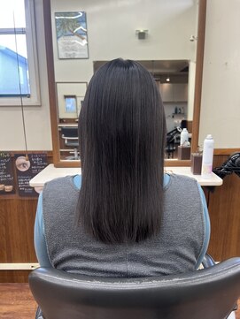 トータルビューティーサロン トップスタイル ストレートパーマで扱いやすい髪へ