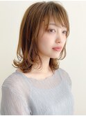 ミディアムレイヤー、外ハネボブ、グレージュ、脱白髪染め☆
