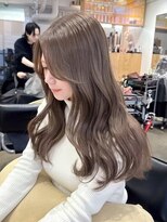 リラ バイ ミラ 新宿(LILA by MILA) 透明感カラー/透明感ダブルカラー/大人こなれミディ/新宿
