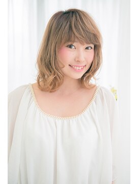 アミティエ 大崎(Amitie) 立体感がかわいい☆ミディアムグラデーションスタイル