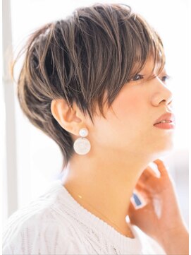 サーカス バイ ビュートリアム 青山(CIRCUS by BEAUTRIUM) 大人な骨格美フレンチショート　20代 30代 40代 50代