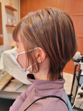 ビグディーサロン(BIGOUDI salon mukonosou) 耳掛け×ショート